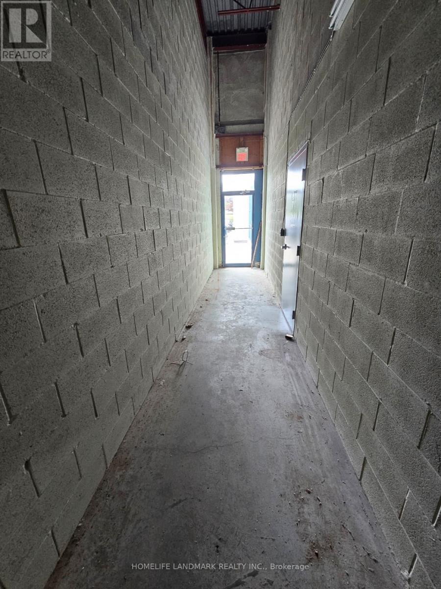 4 - 7725 Birchmount Road Property Photo 8