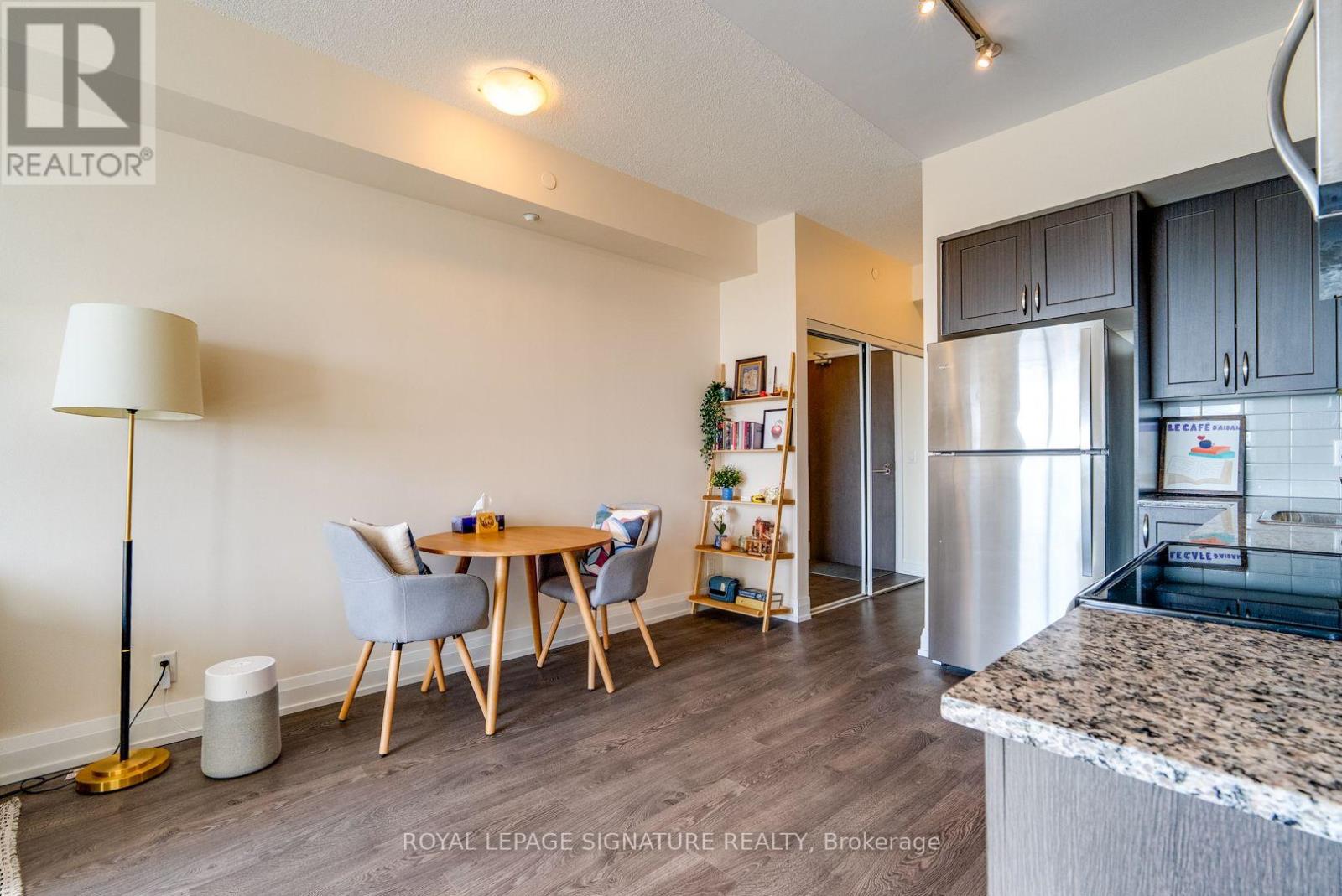 518 - 7900 Bathurst Street Property Photo 6