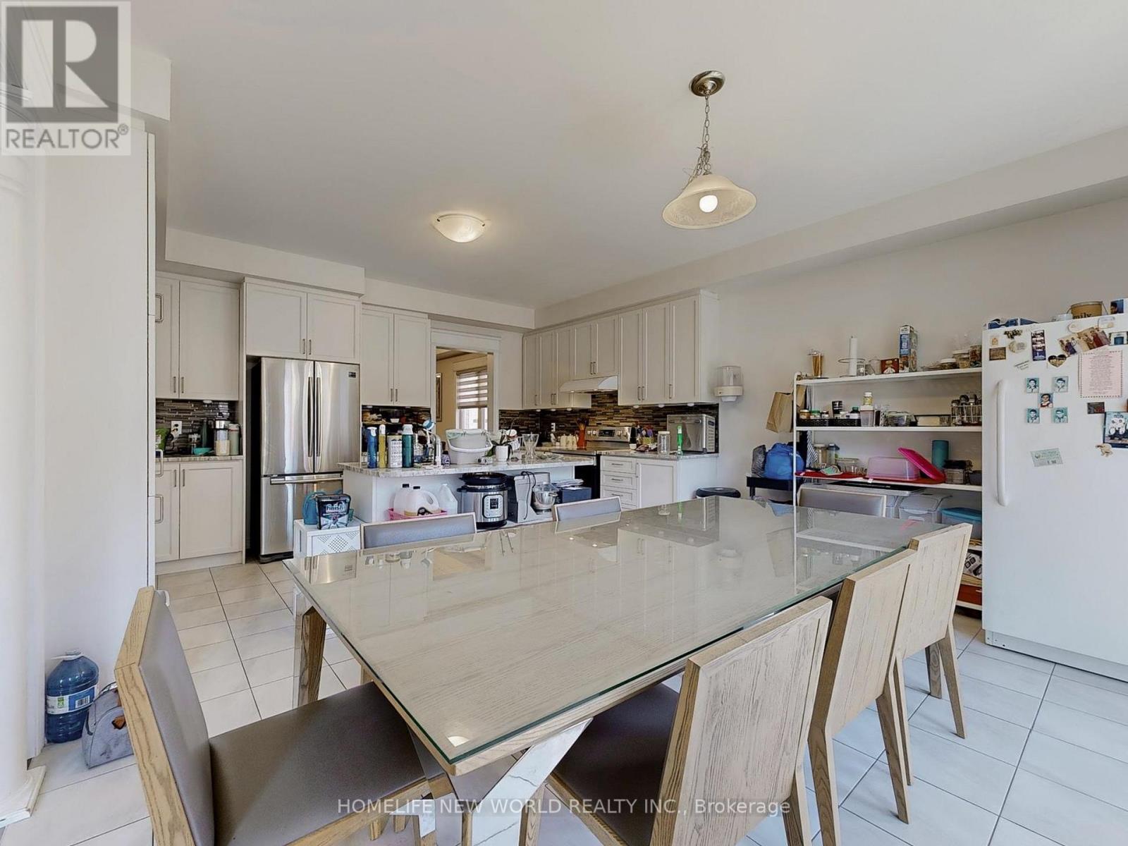 54 Thornapple Lane Property Photo 11