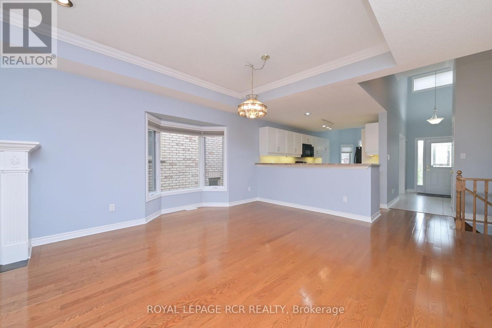 6 Artisan Lane Property Photo 11