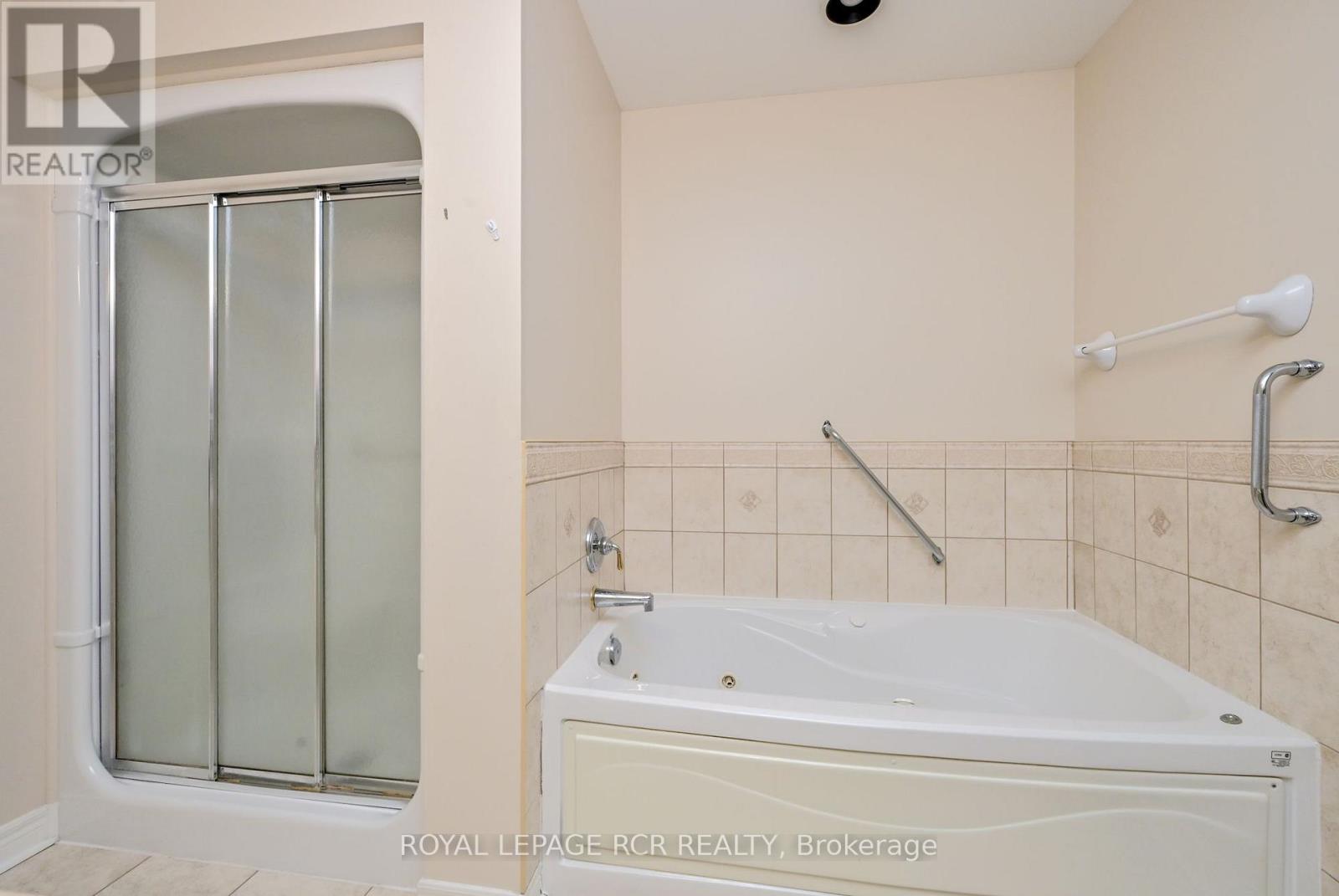 6 Artisan Lane Property Photo 19