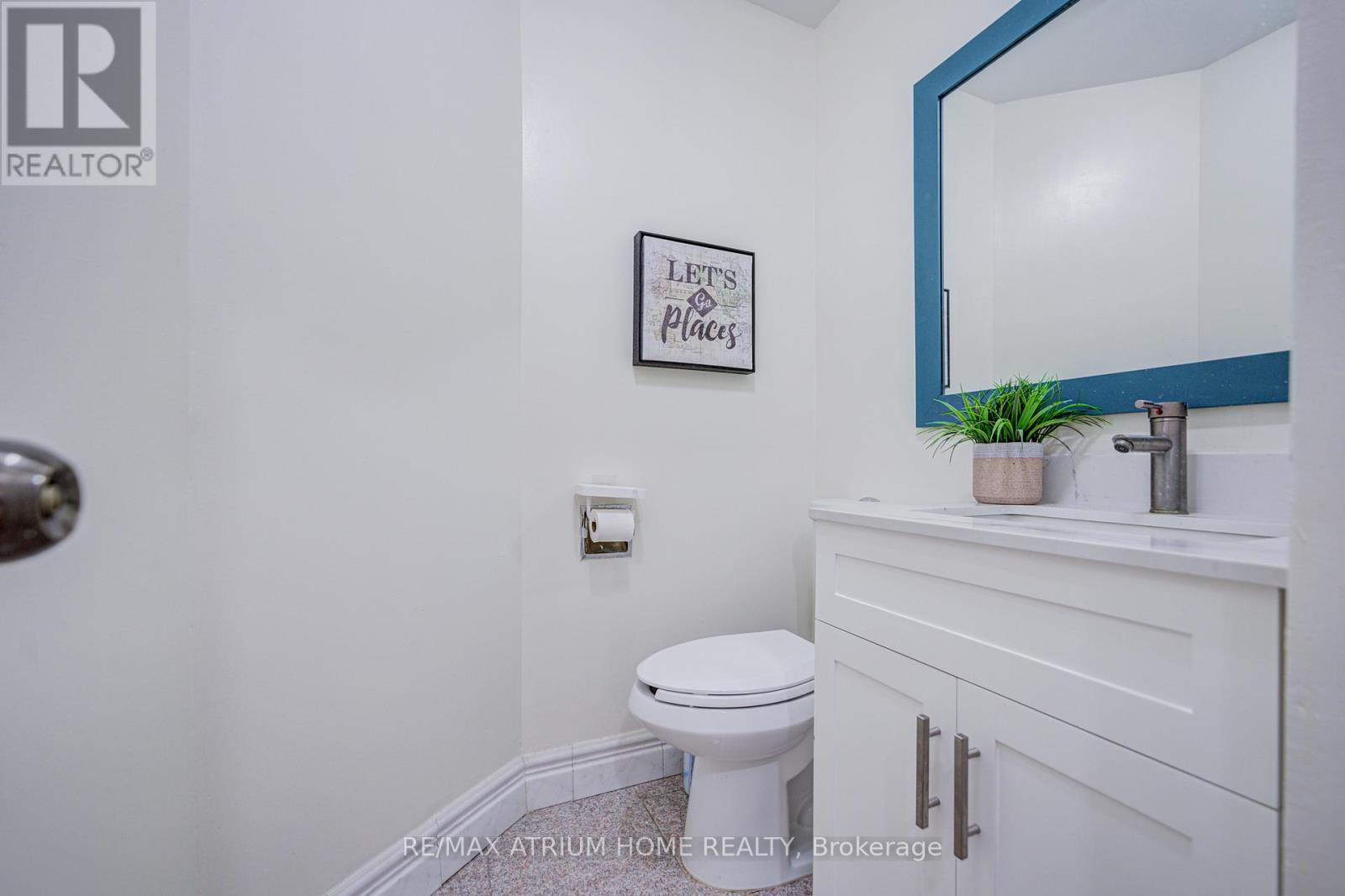 77 Rosedale Heights Drive Property Photo 24