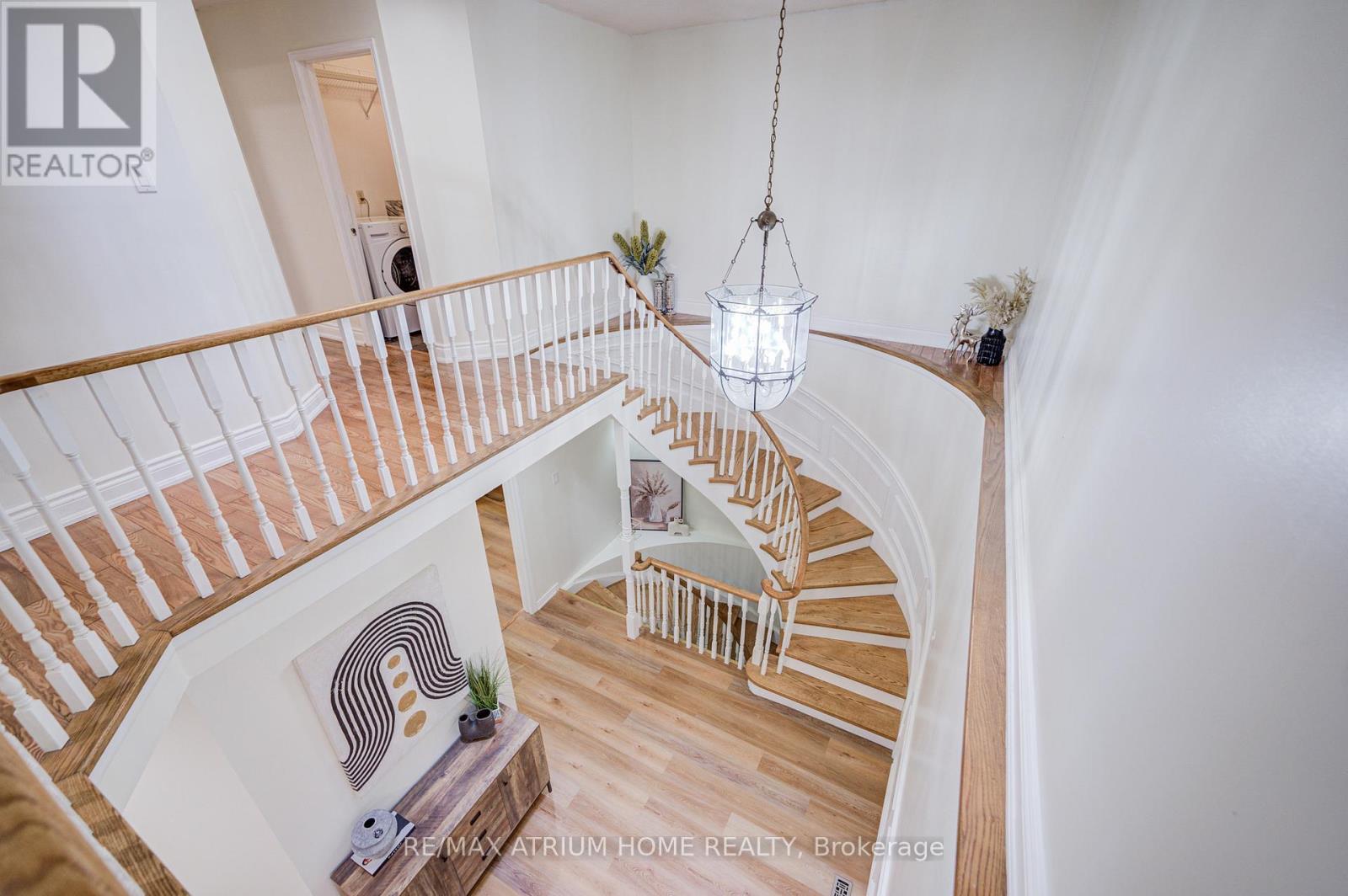 77 Rosedale Heights Drive Property Photo 35