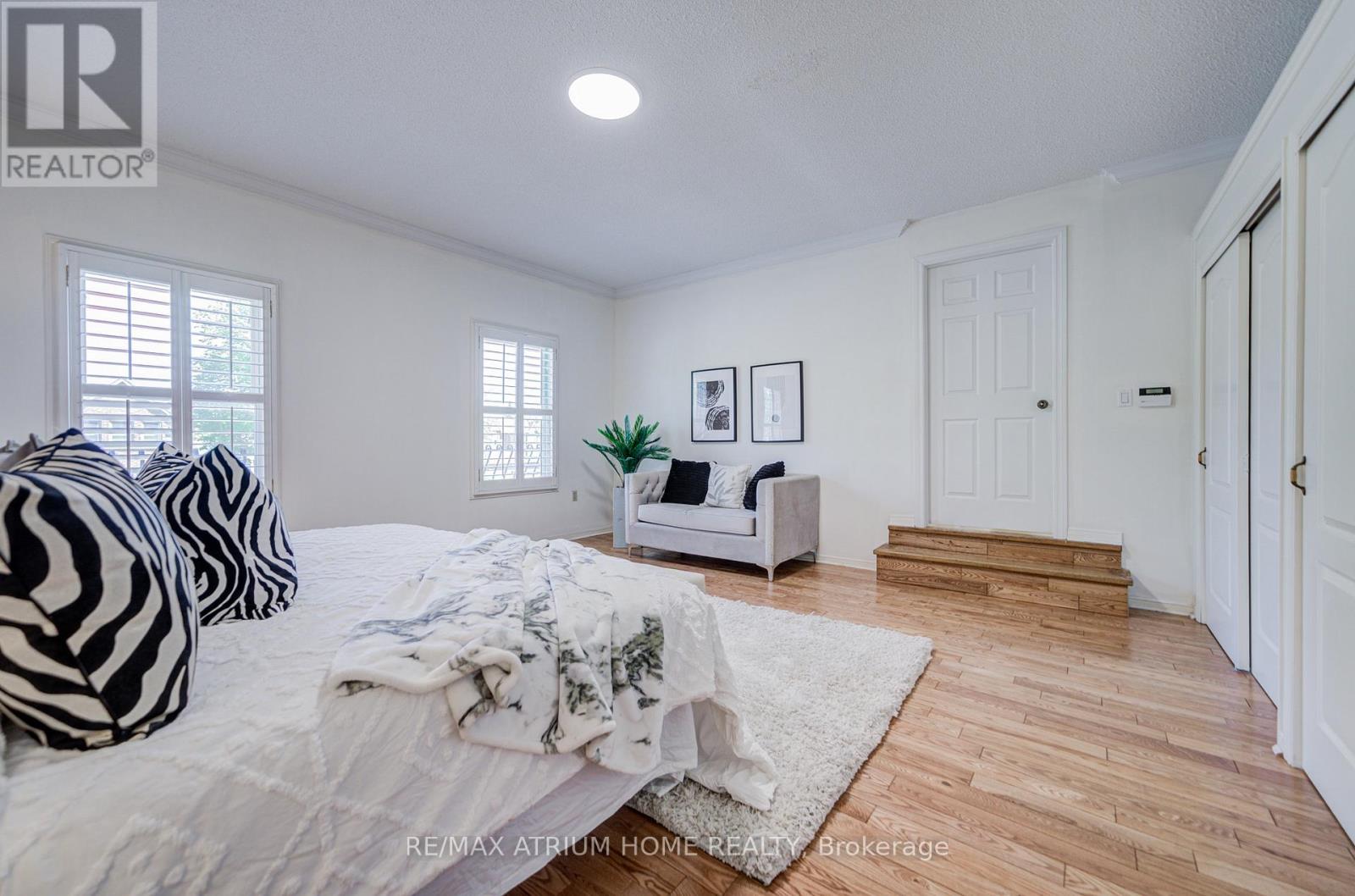 77 Rosedale Heights Drive Property Photo 39