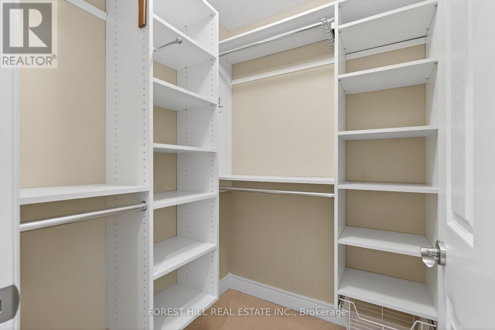 33 Chopin Boulevard Property Photo 28