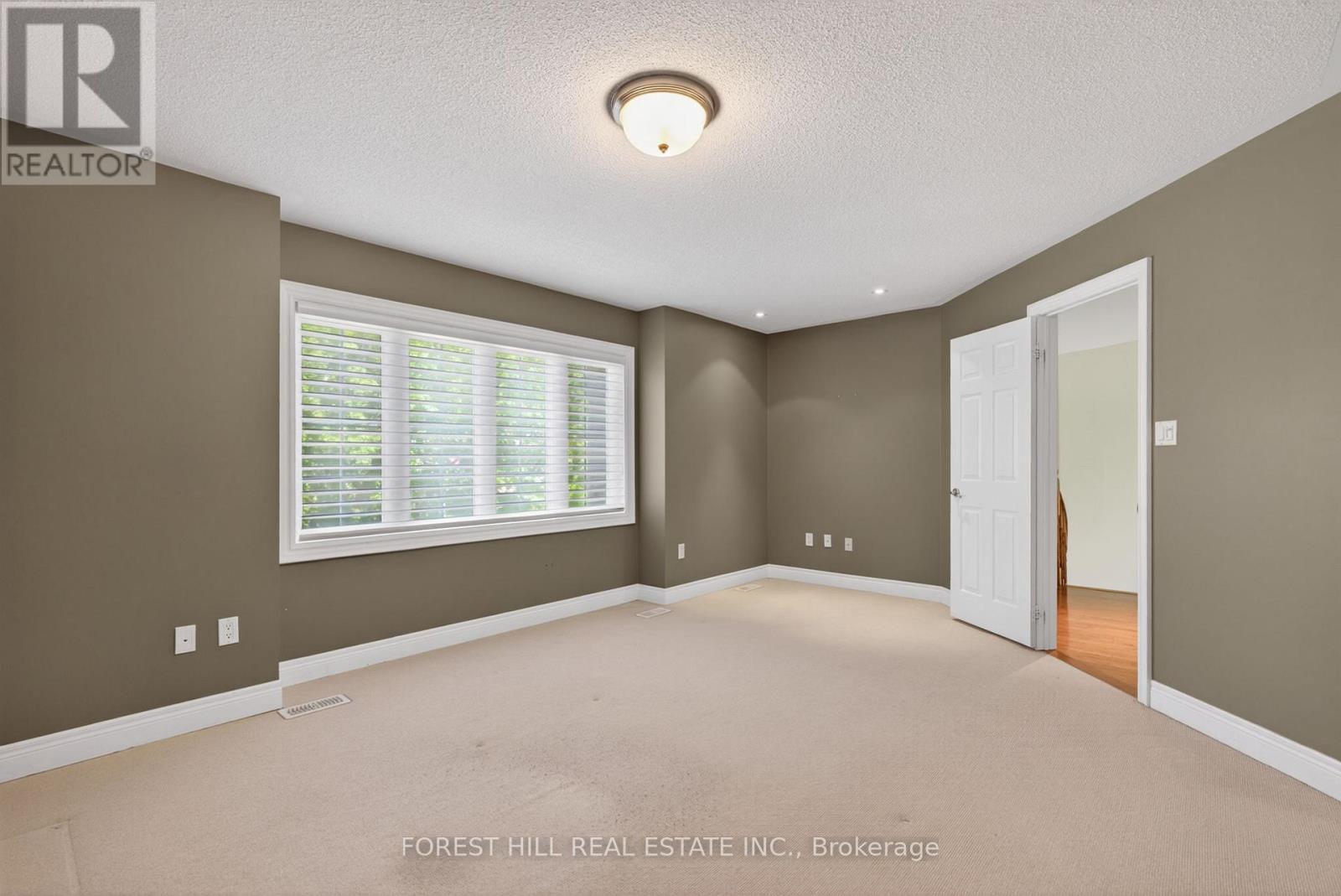 33 Chopin Boulevard Property Photo 29