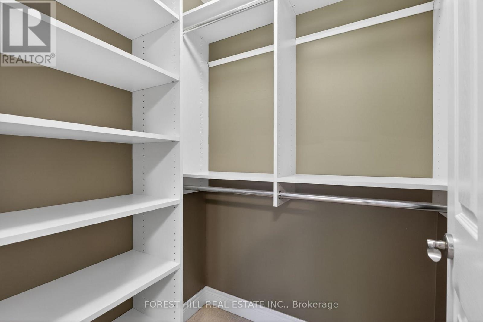 33 Chopin Boulevard Property Photo 31