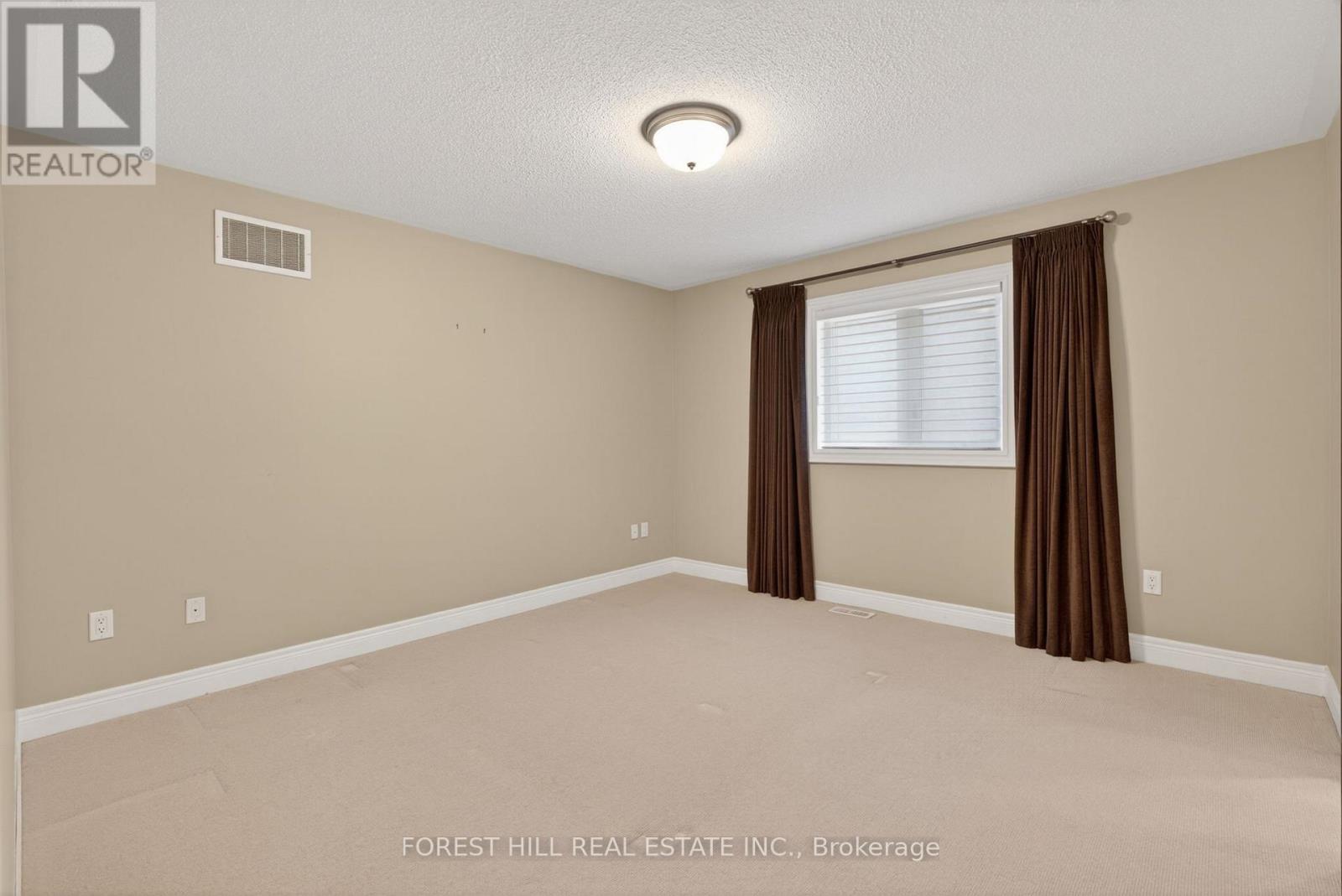 33 Chopin Boulevard Property Photo 33