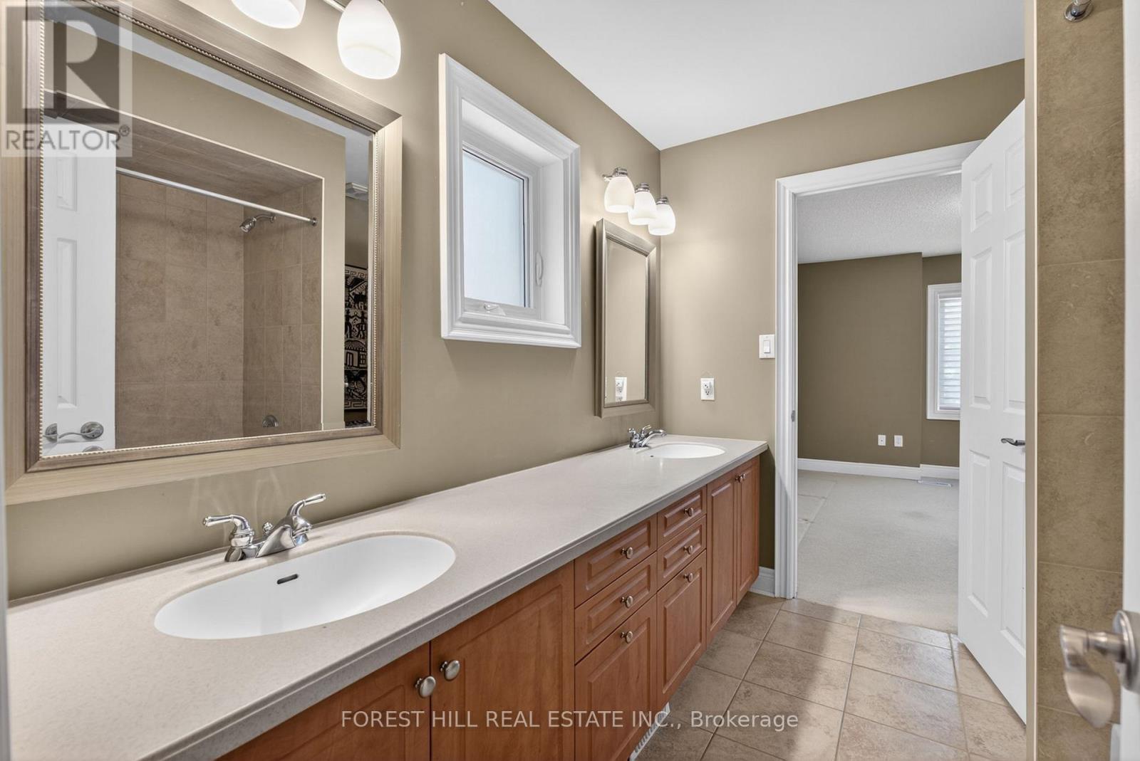 33 Chopin Boulevard Property Photo 36