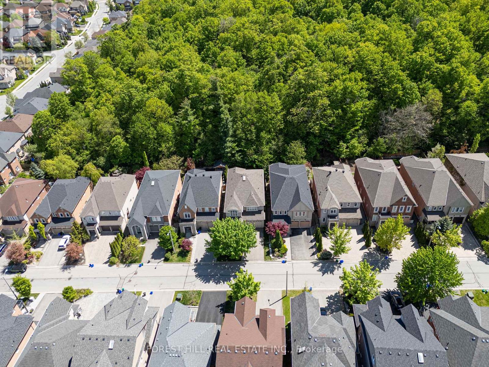 33 Chopin Boulevard Property Photo 48