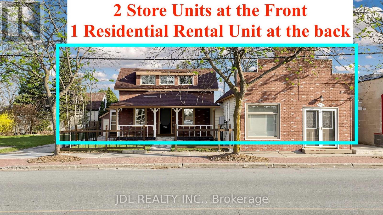 956 LAKE DRIVE E Property Photo 1