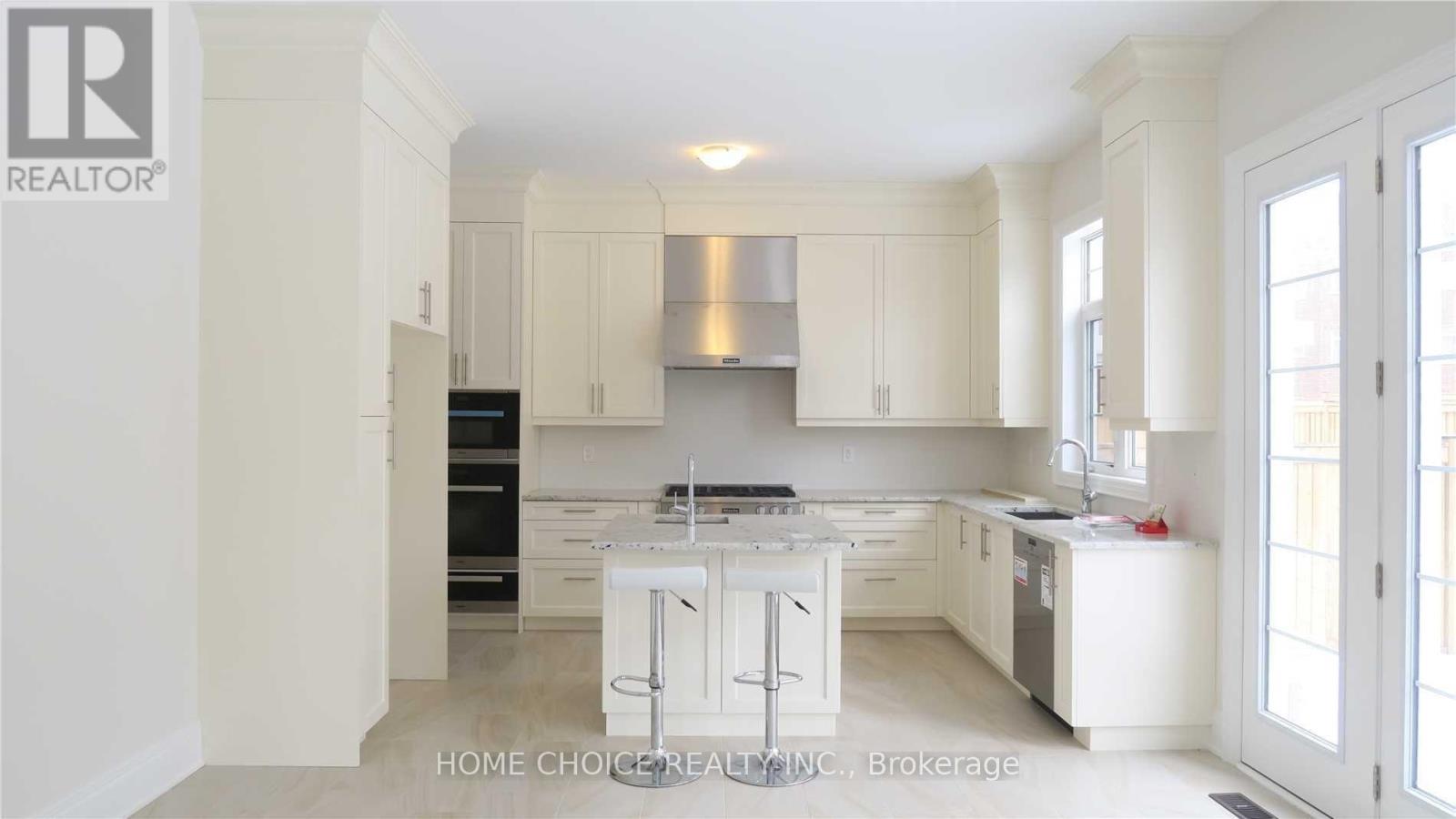 120 Hurst Avenue Property Photo 7