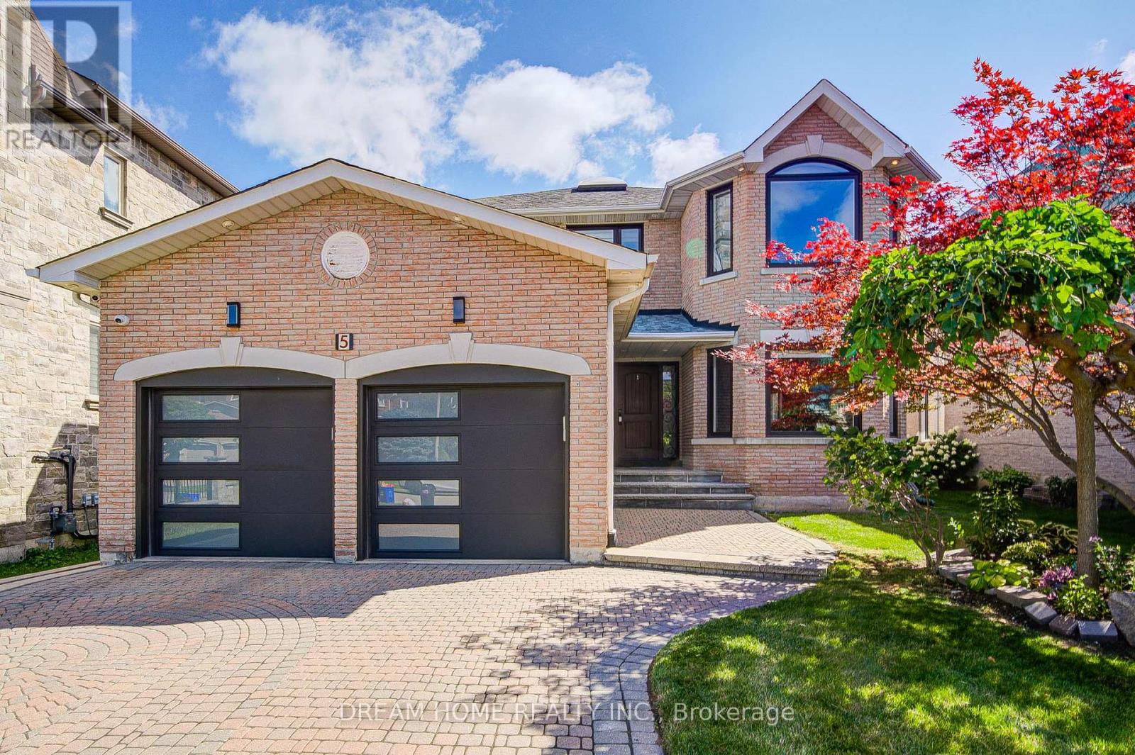 5 Silk Court Property Photo 1