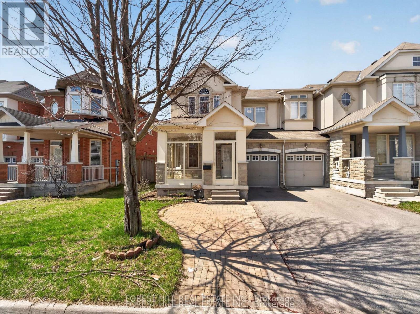 12 STOOKES CRESCENT