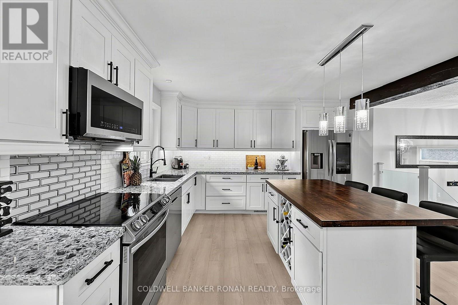 57 Pine Park Boulevard Property Photo 9