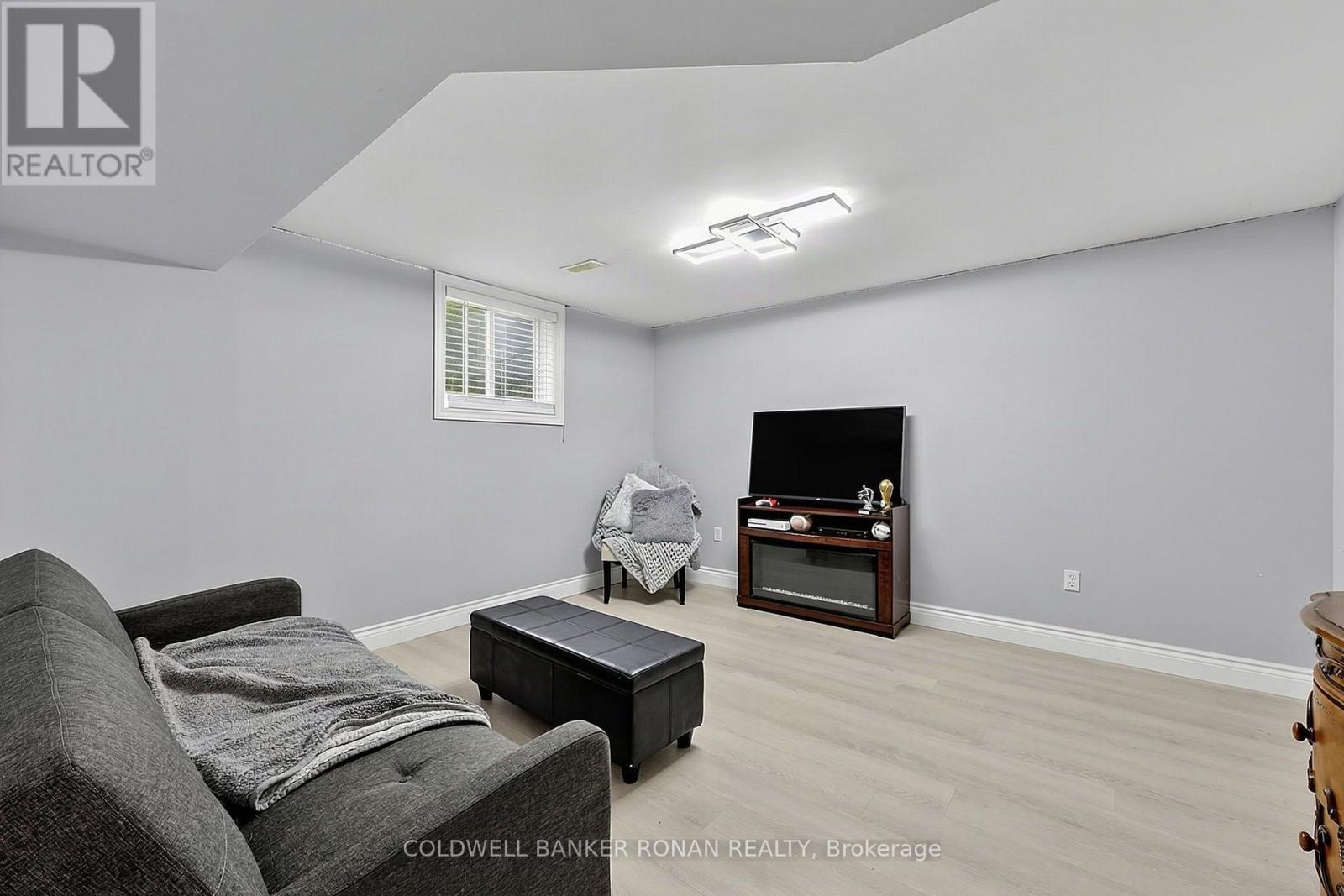 57 Pine Park Boulevard Property Photo 25