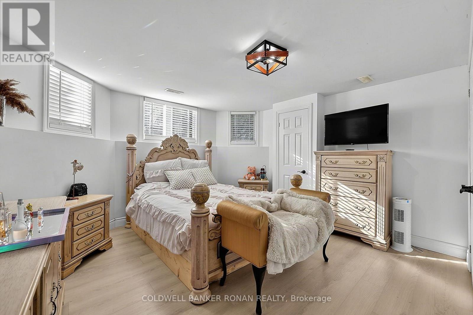 57 Pine Park Boulevard Property Photo 28