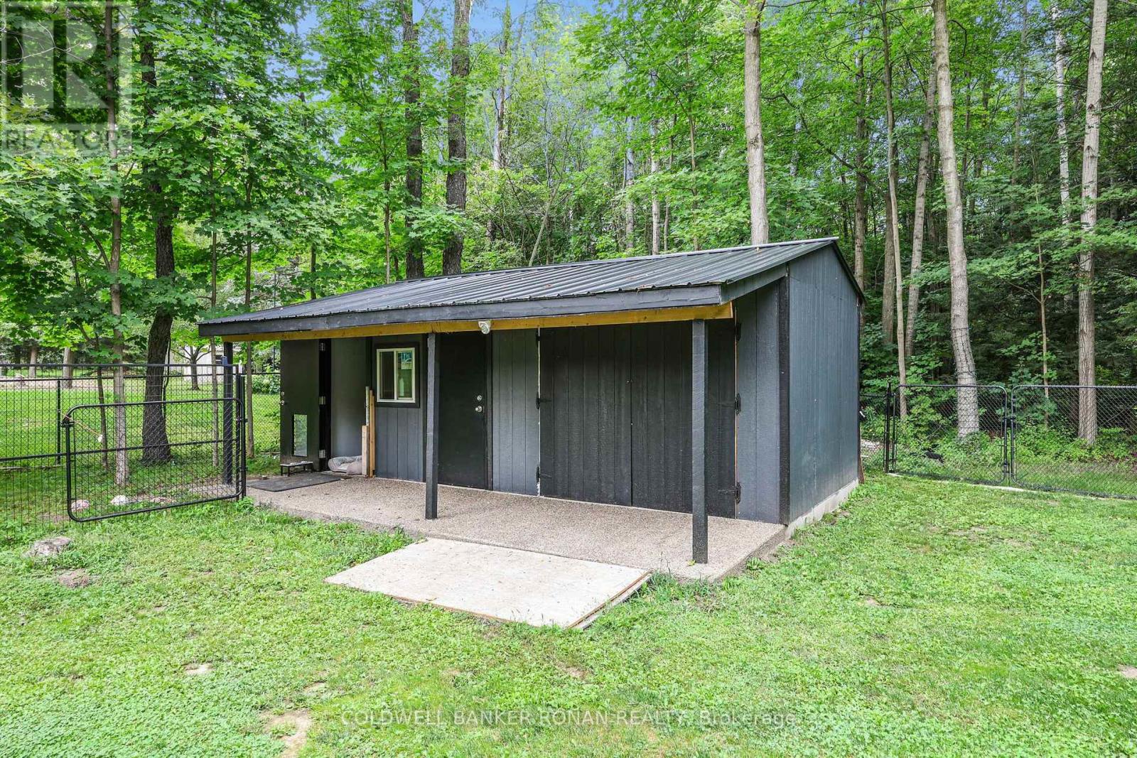 57 Pine Park Boulevard Property Photo 41