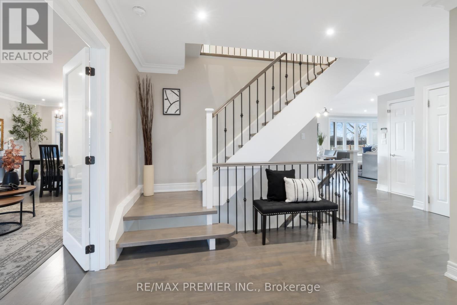 60 Nobleview Drive Property Photo 2