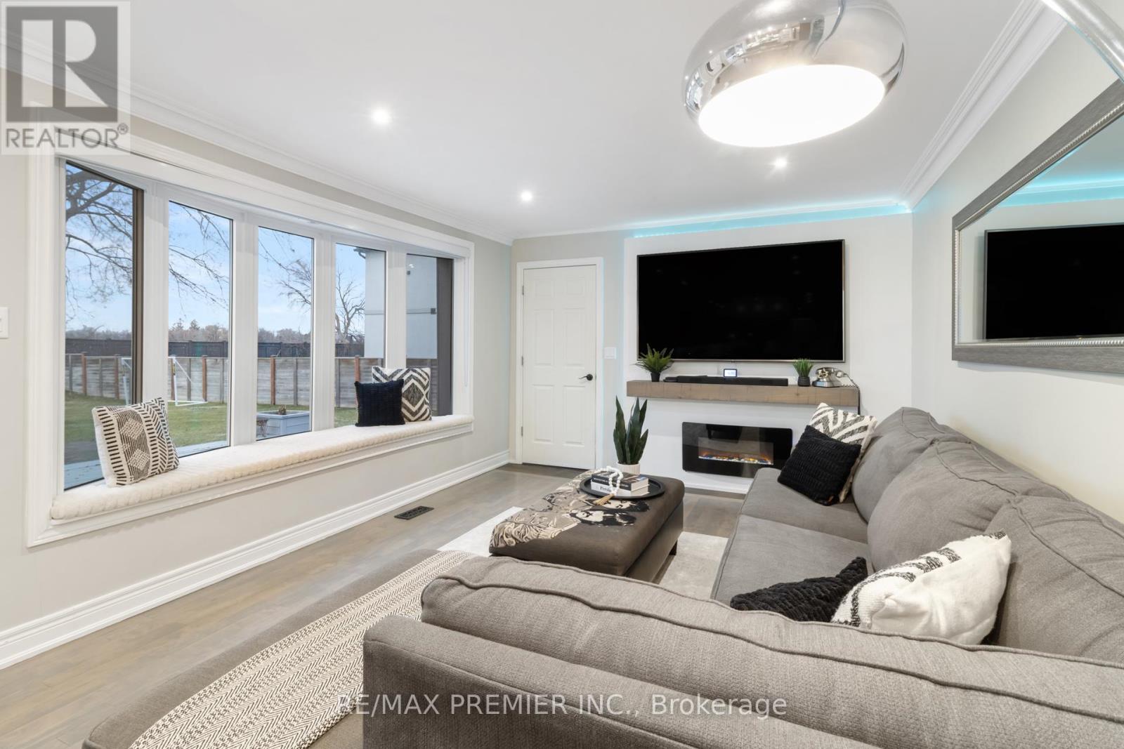 60 Nobleview Drive Property Photo 9