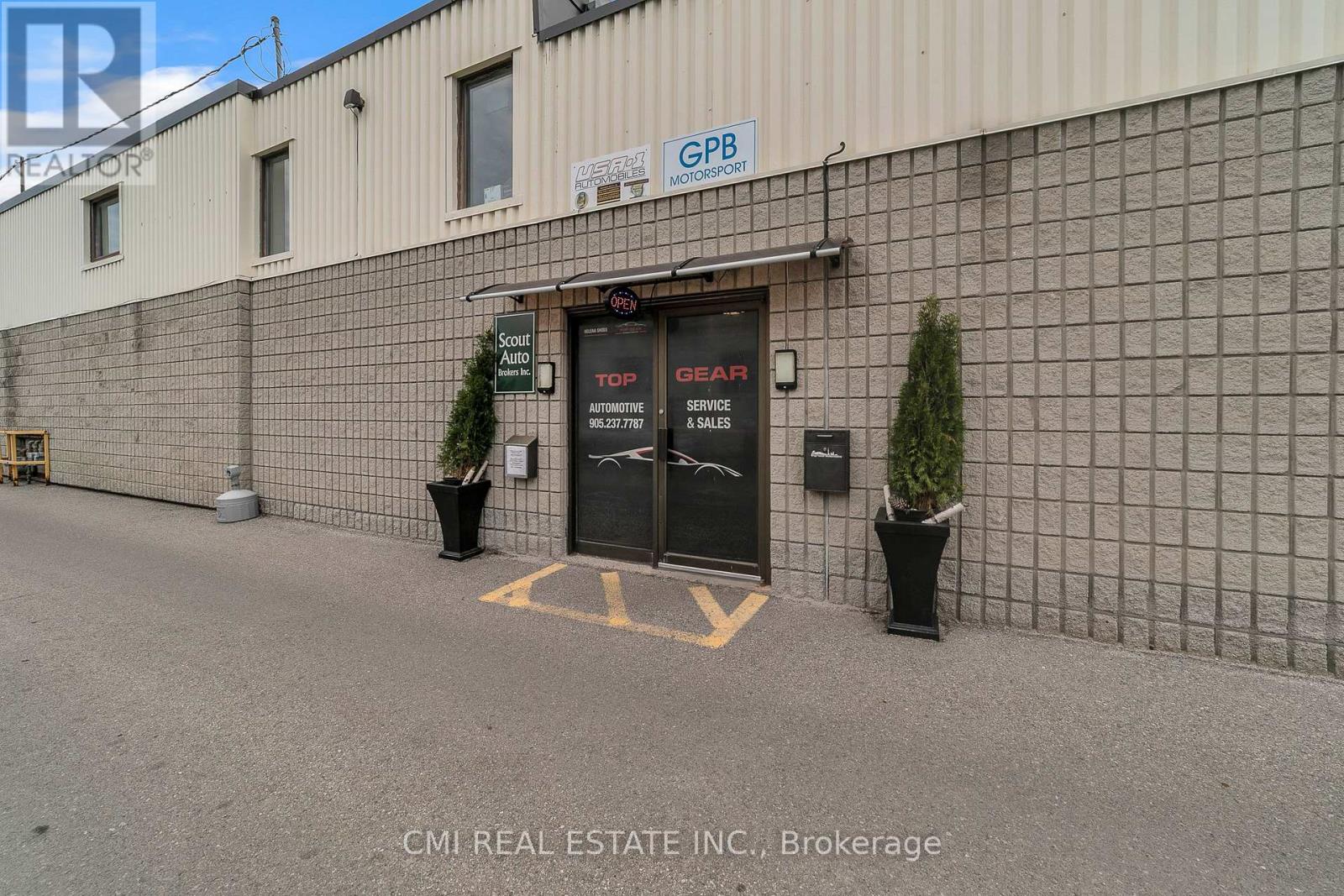 2 - 60 Industrial Road Property Photo 5