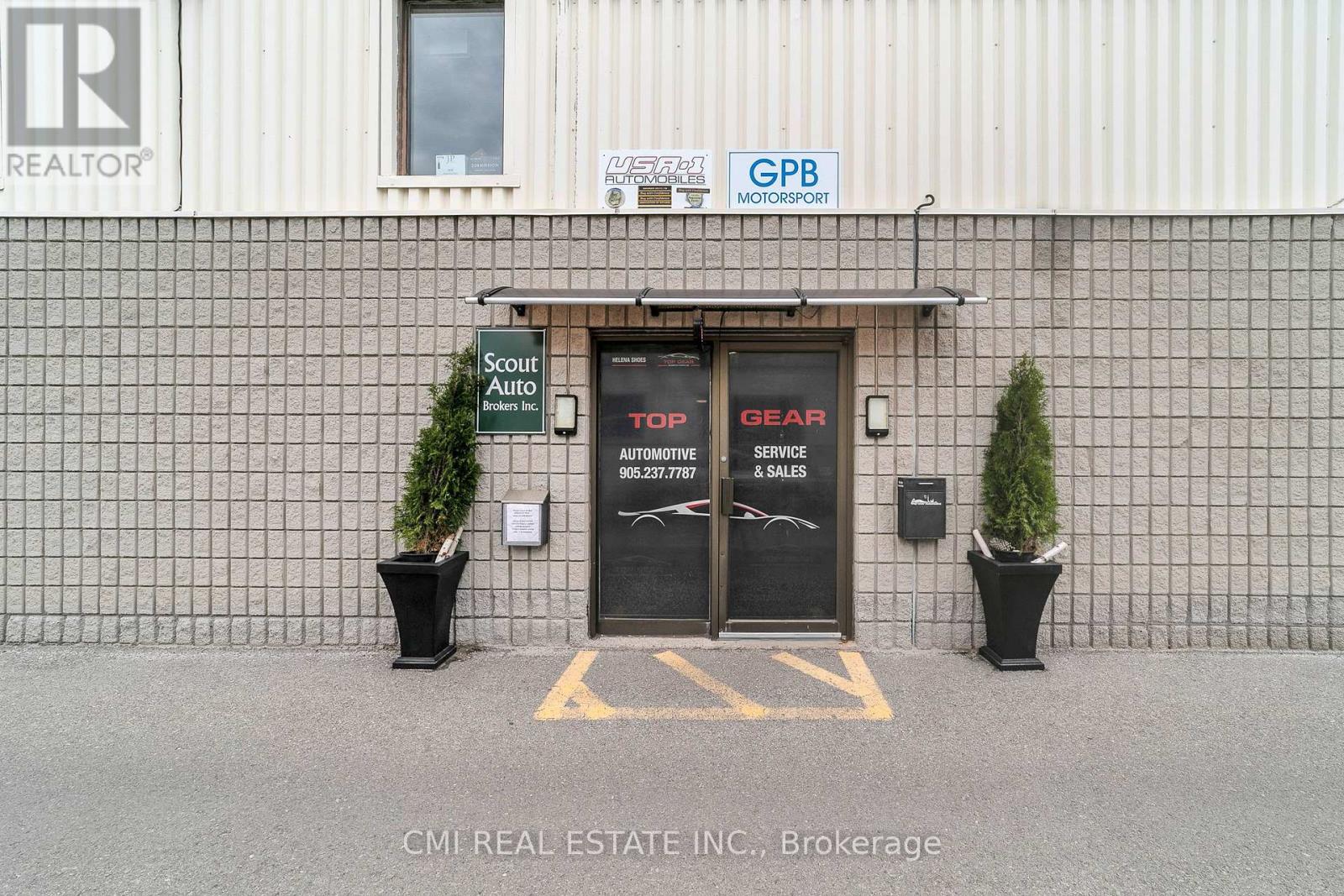 2 - 60 Industrial Road Property Photo 6