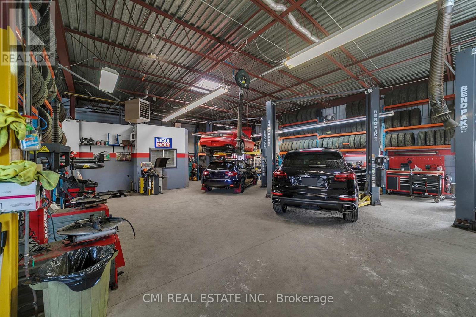 2 - 60 Industrial Road Property Photo 21