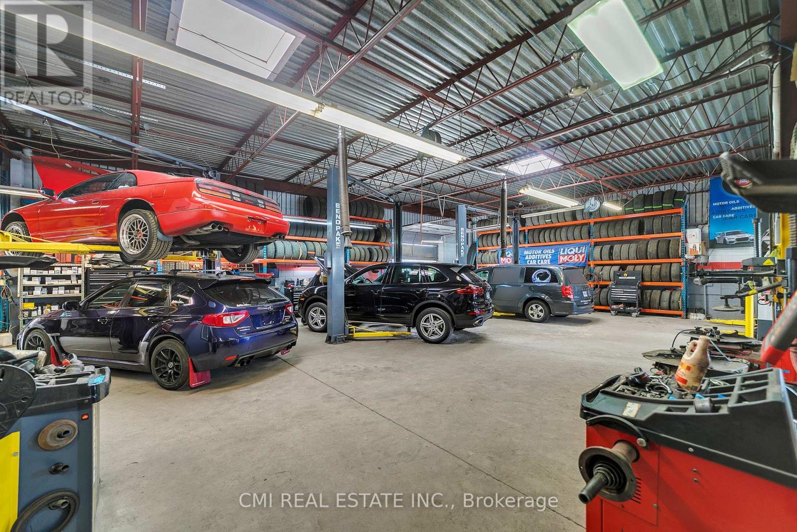 2 - 60 Industrial Road Property Photo 22