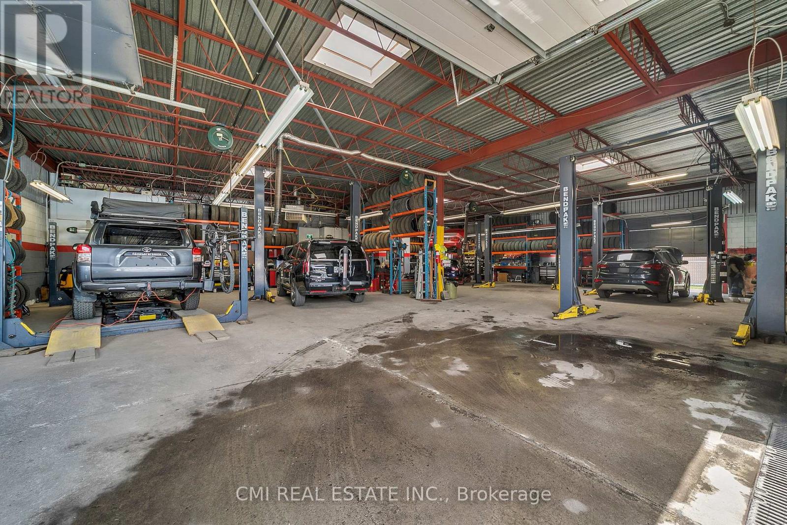 2 - 60 Industrial Road Property Photo 35