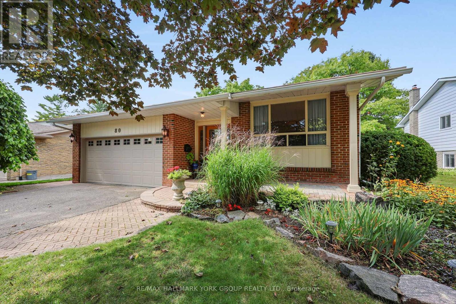 80 FAIRWAY DRIVE