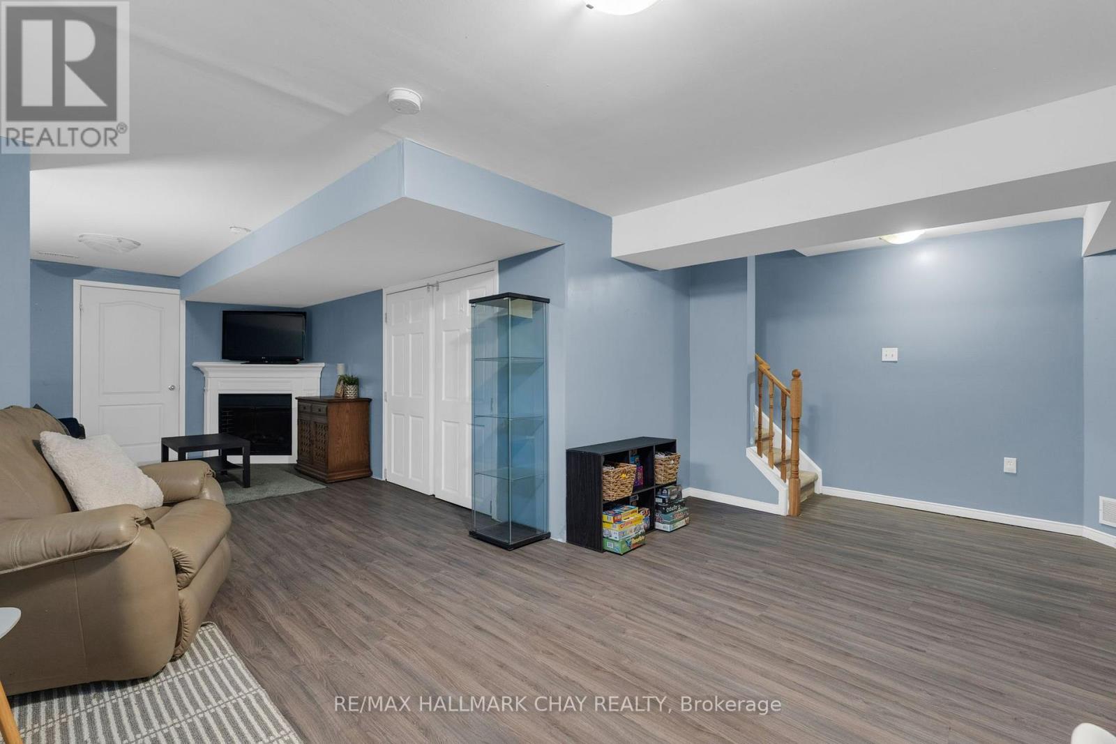 38 Admiral Crescent Property Photo 18