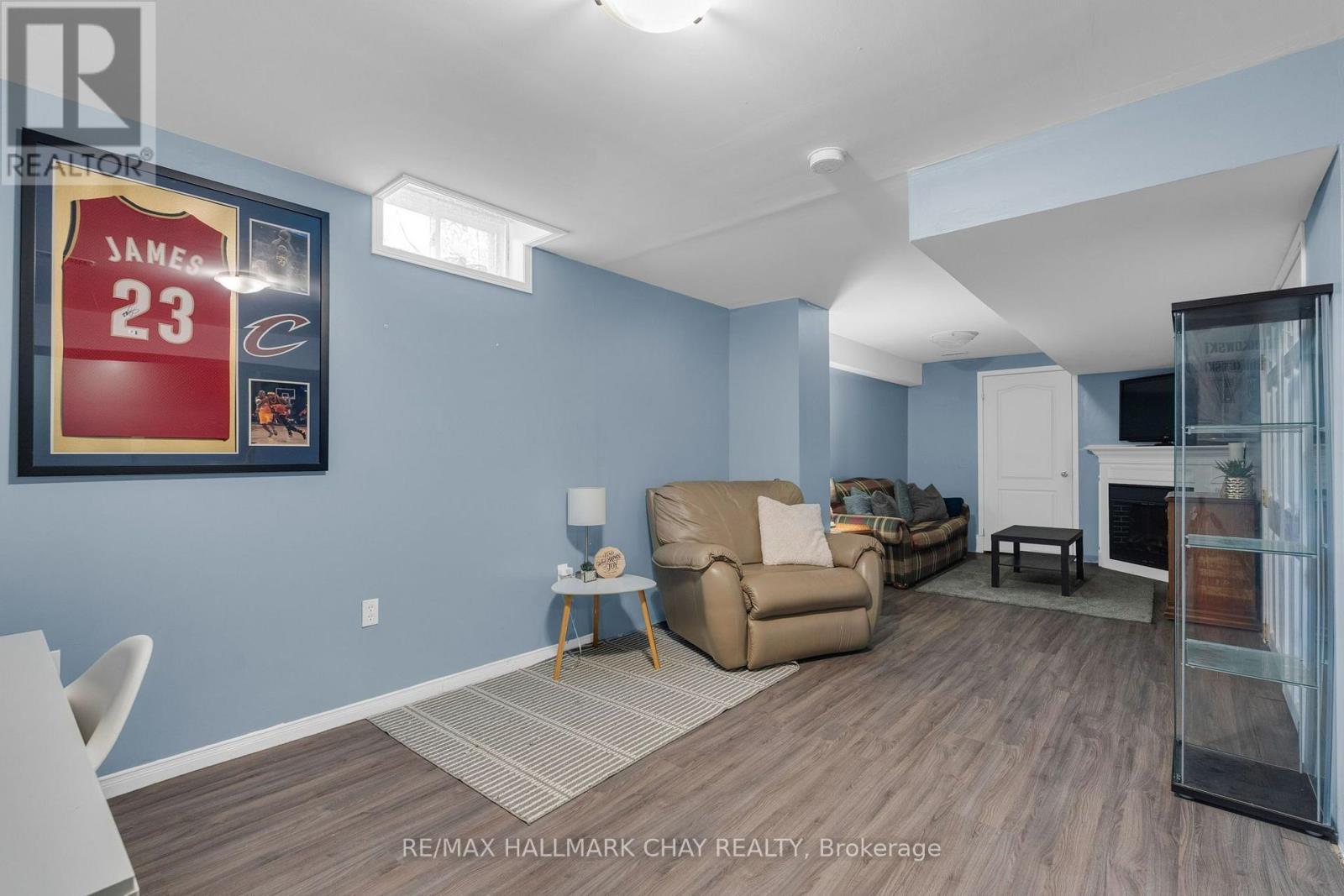 38 Admiral Crescent Property Photo 19