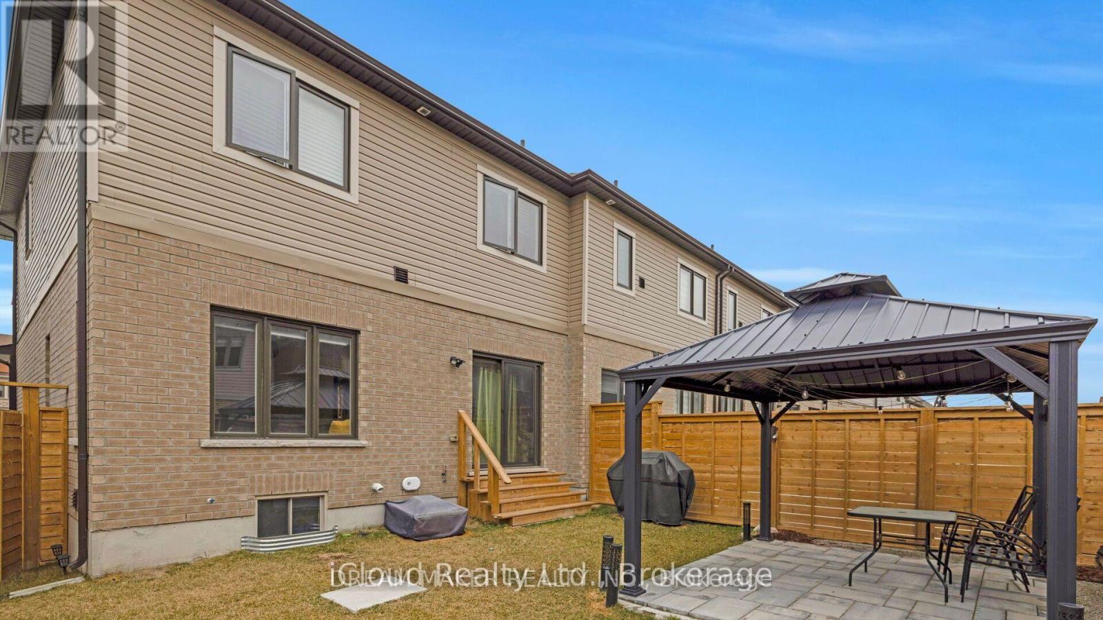 73 Lorne Thomas Place Property Photo 32