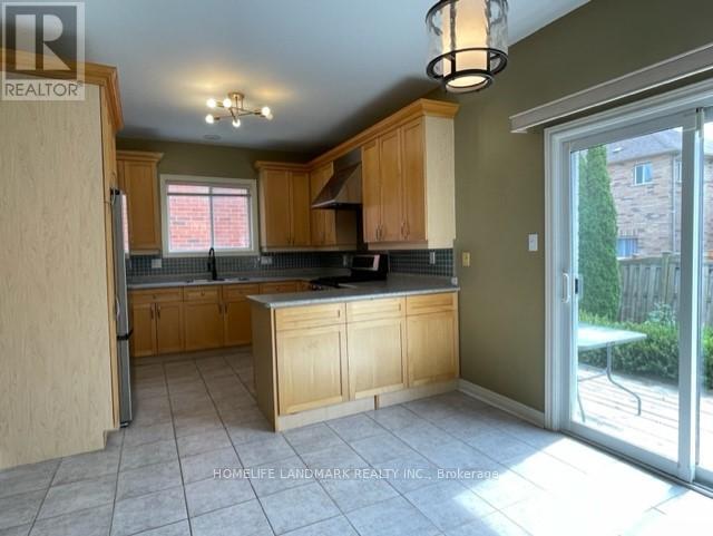 46 Stoneheath Crescent Property Photo 7