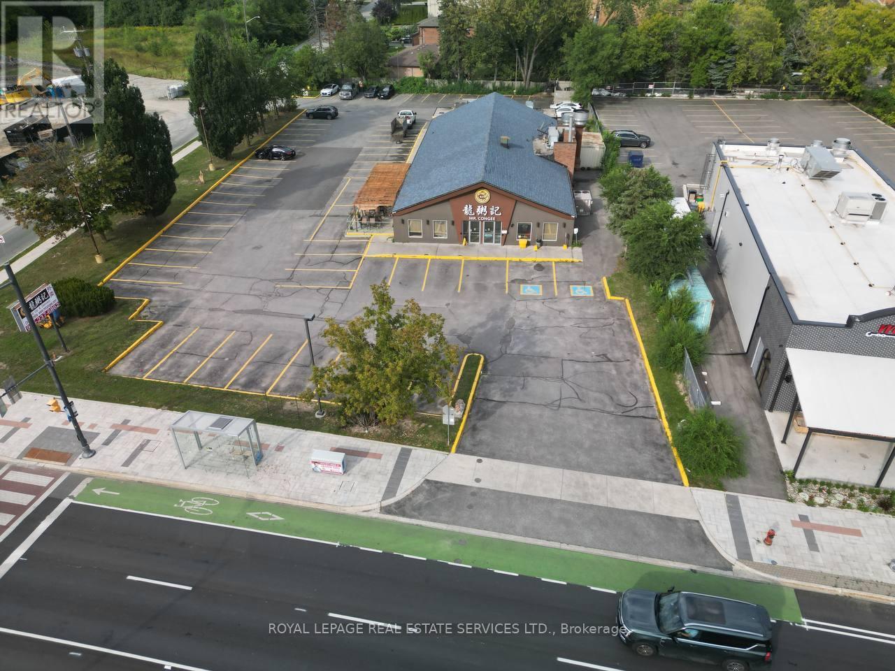 9712 Yonge Street E Property Photo 5