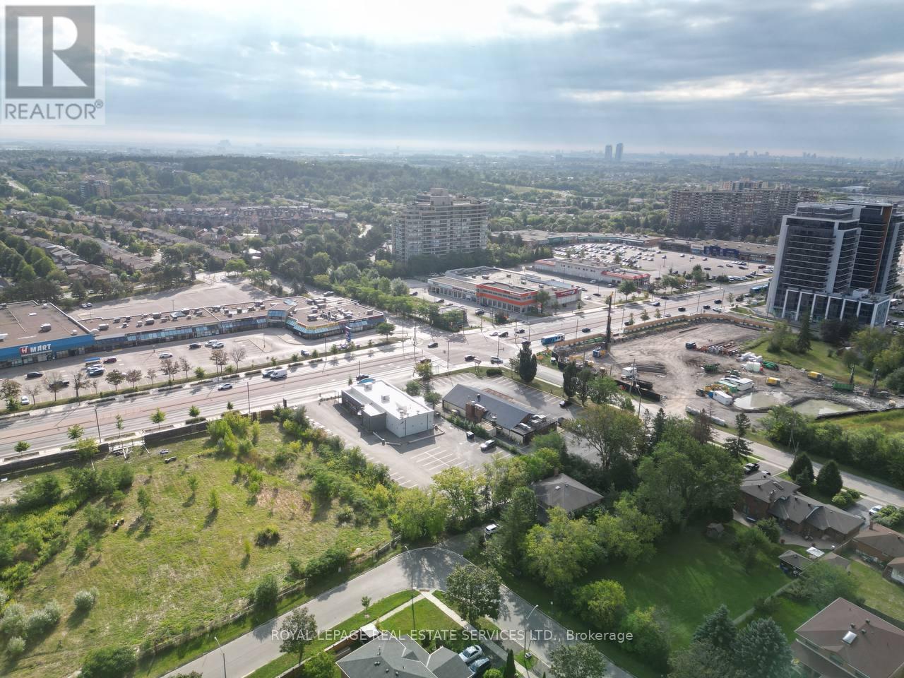 9712 Yonge Street E Property Photo 7