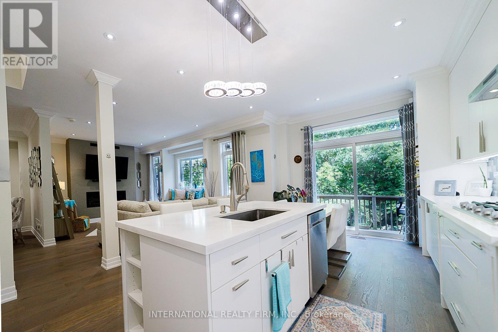 74 Regatta Avenue Property Photo 13
