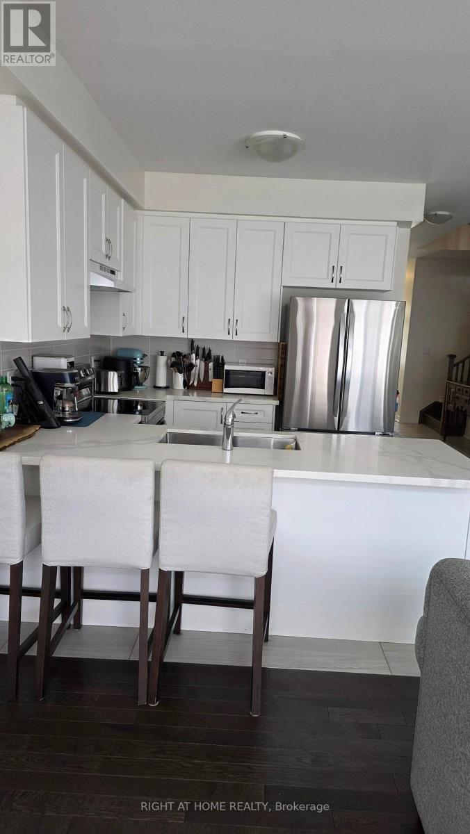 2257 Grainger Loop Property Photo 11