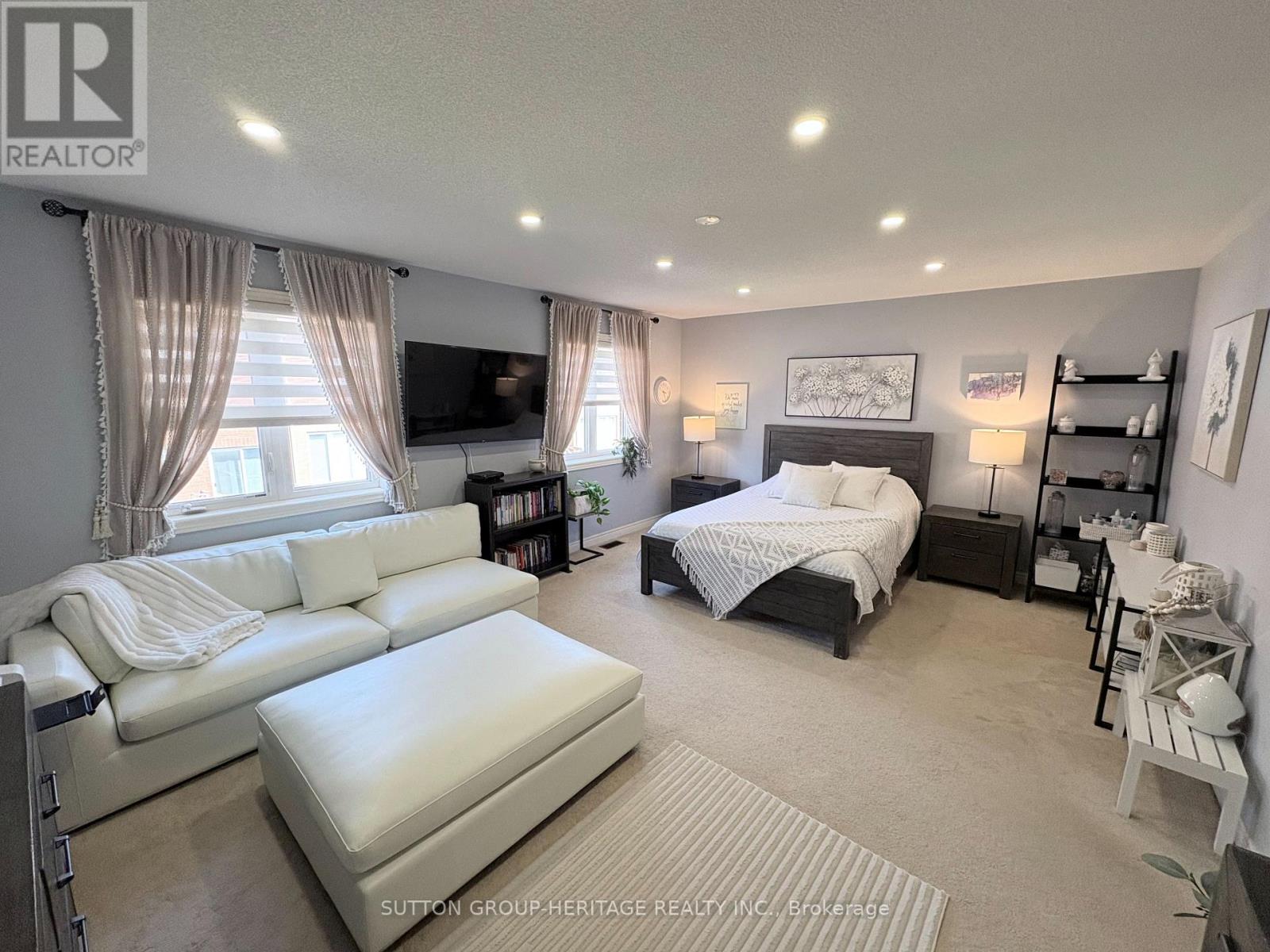 15 Clarinet Lane Property Photo 11