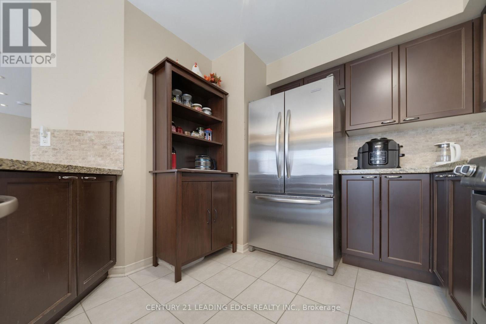 2179 Bur Oak Avenue Property Photo 18
