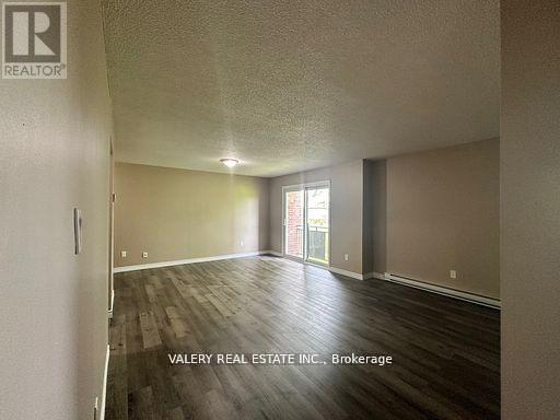 12 - 7 Lowndes Avenue Property Photo 1