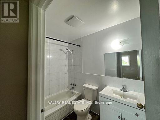 12 - 7 Lowndes Avenue Property Photo 7