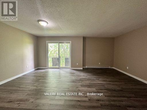 12 - 7 Lowndes Avenue Property Photo 10