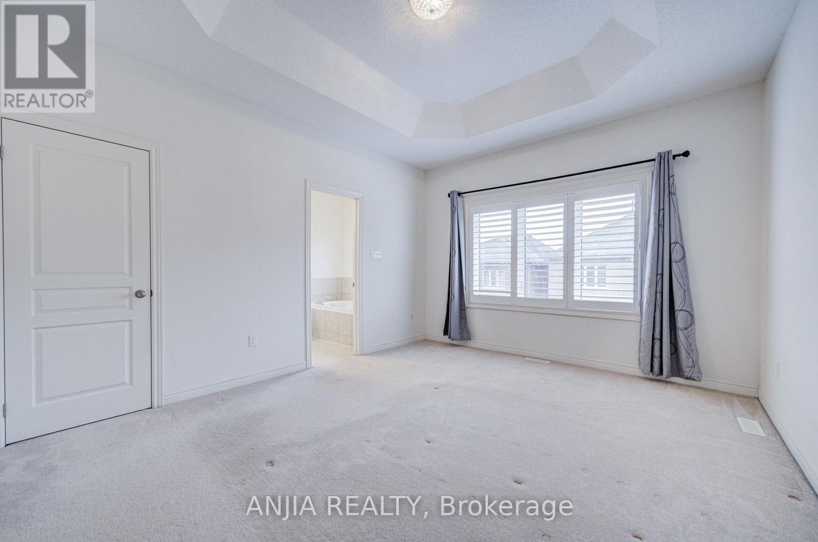 115 Wilfred Murison Avenue Property Photo 34