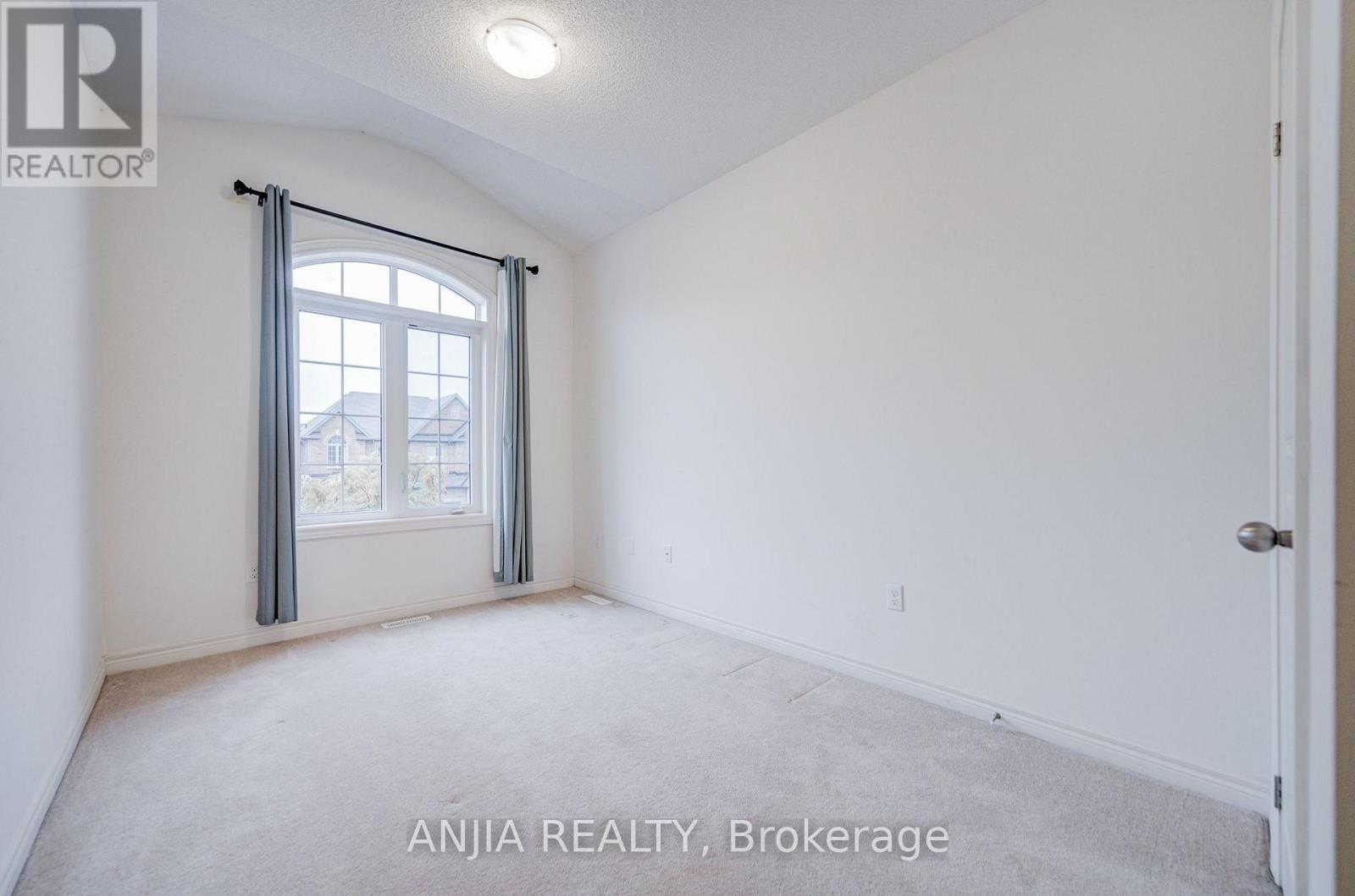 115 Wilfred Murison Avenue Property Photo 43