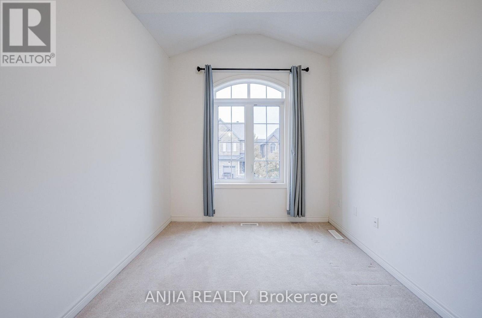 115 Wilfred Murison Avenue Property Photo 45