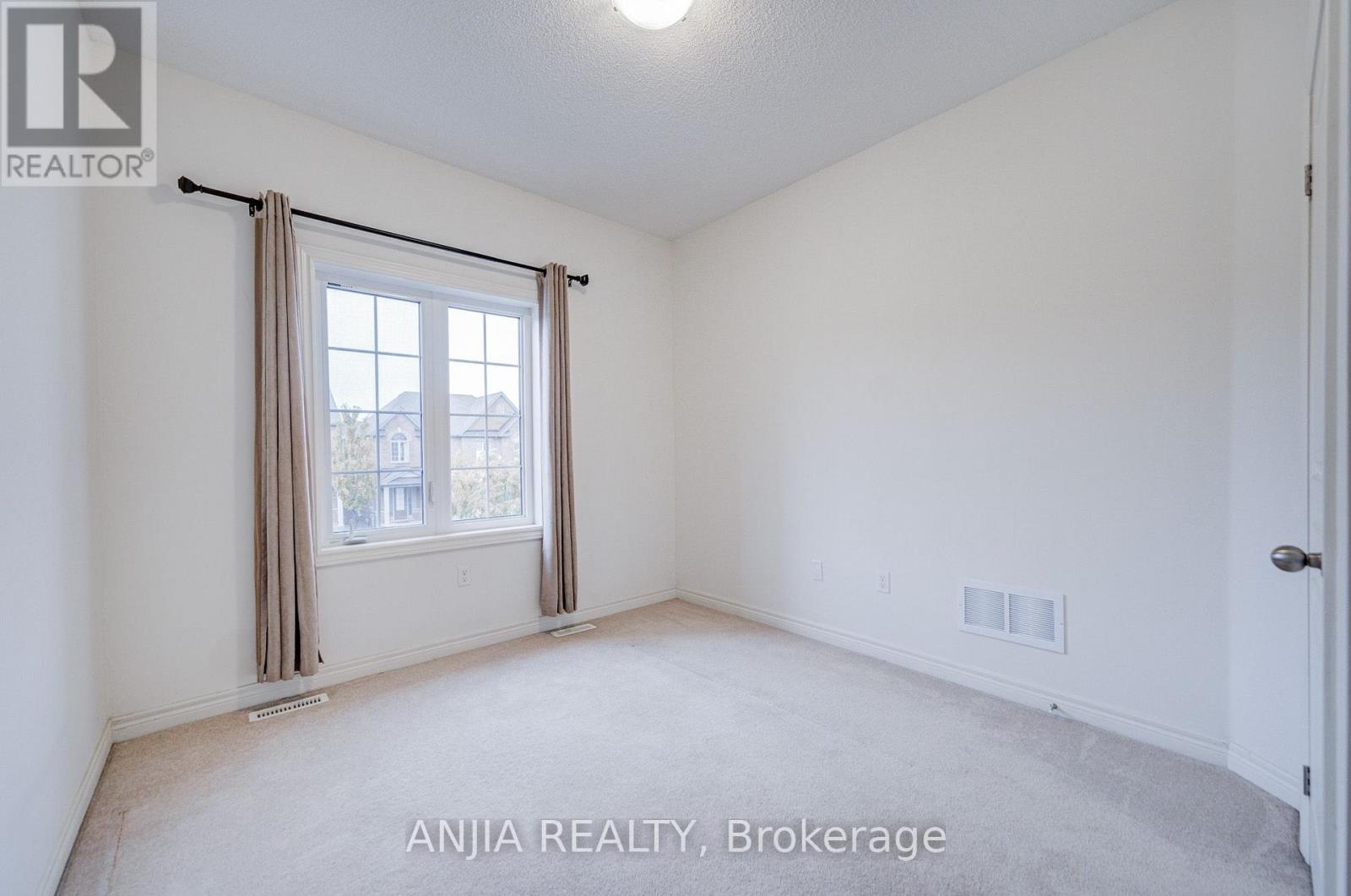 115 Wilfred Murison Avenue Property Photo 46