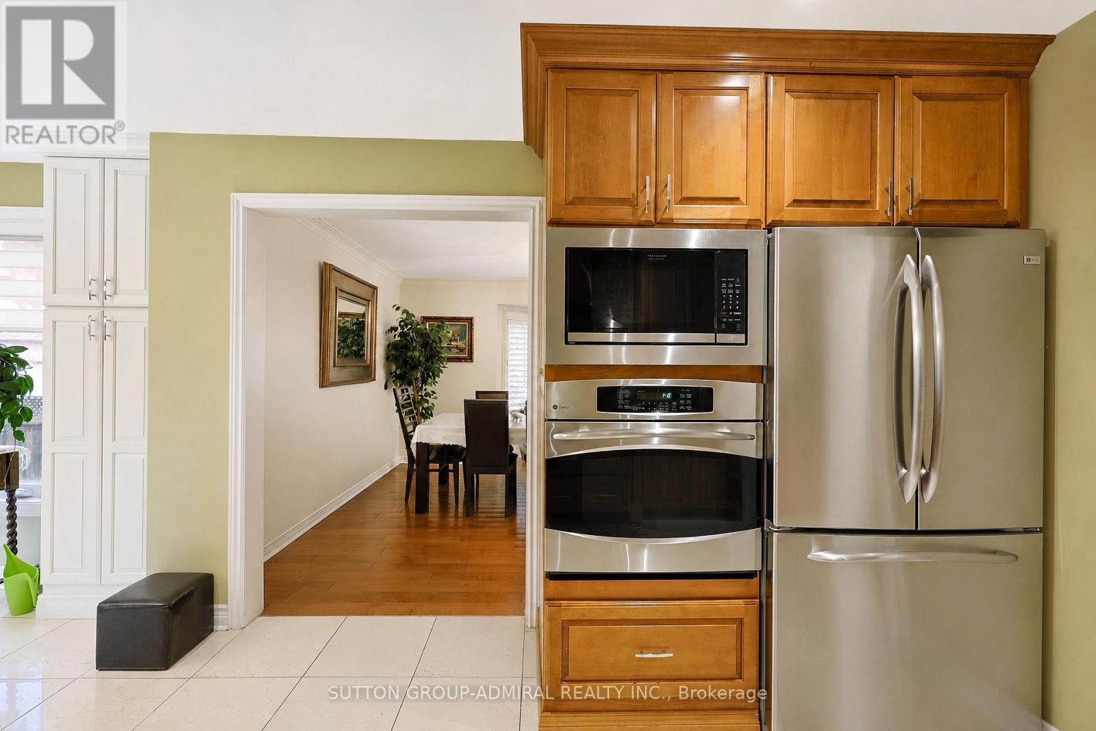 232 Franklin Avenue Property Photo 7