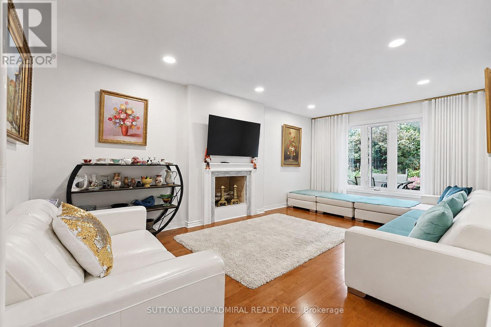 232 Franklin Avenue Property Photo 12
