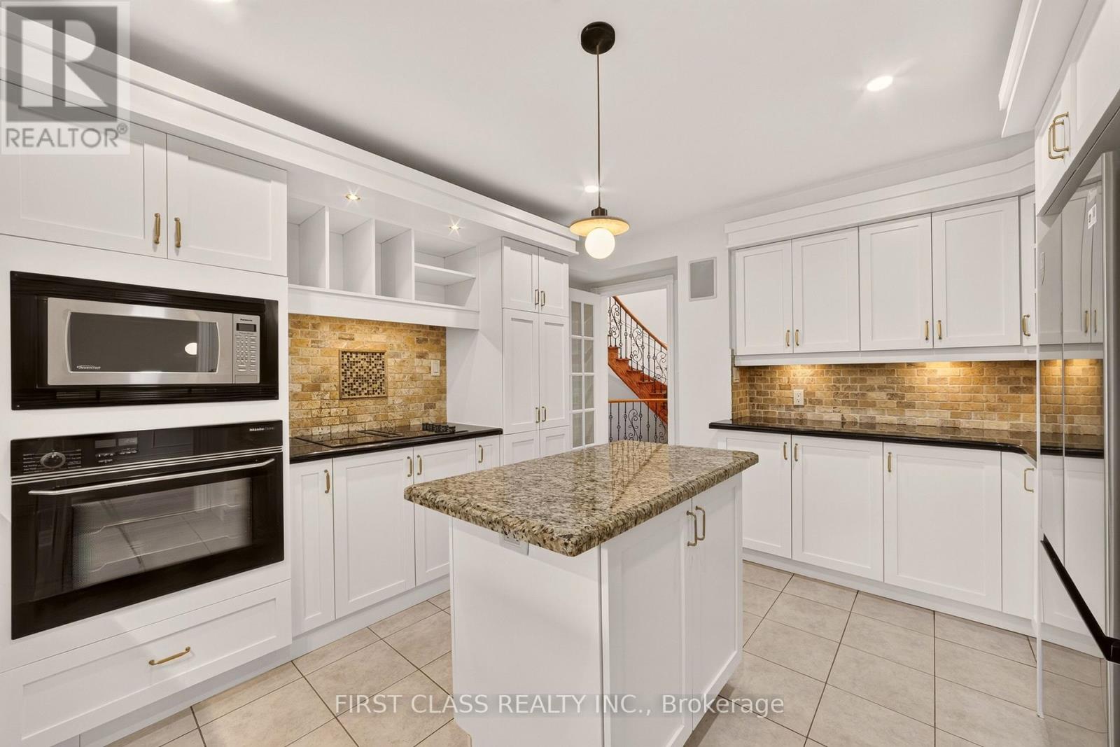 30 Ritter Crescent Property Photo 8